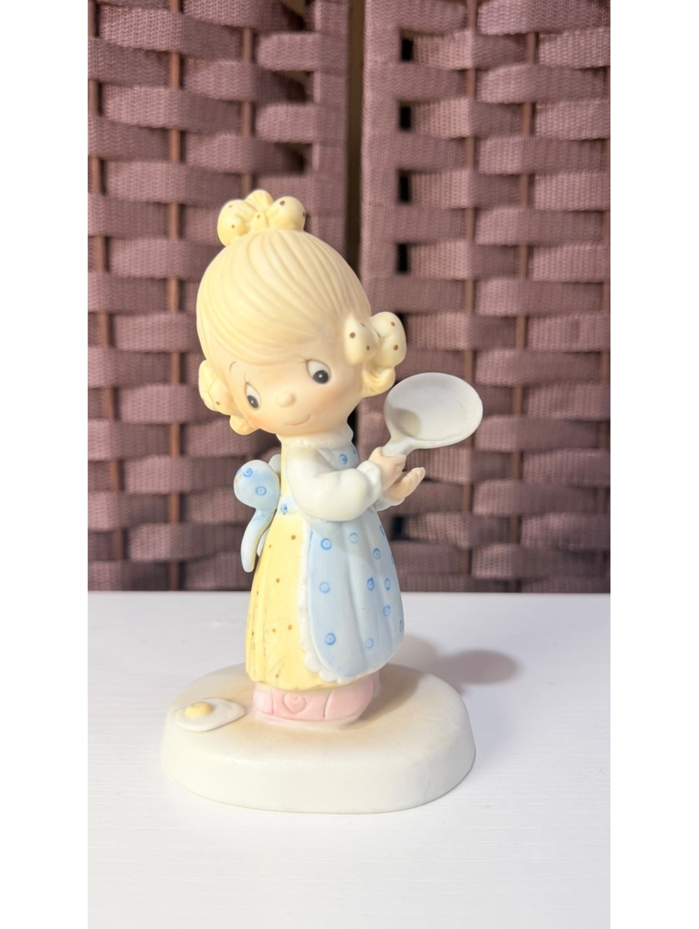 Precious Moments Figurine Eggs Over Easy Little Girl 1979 2